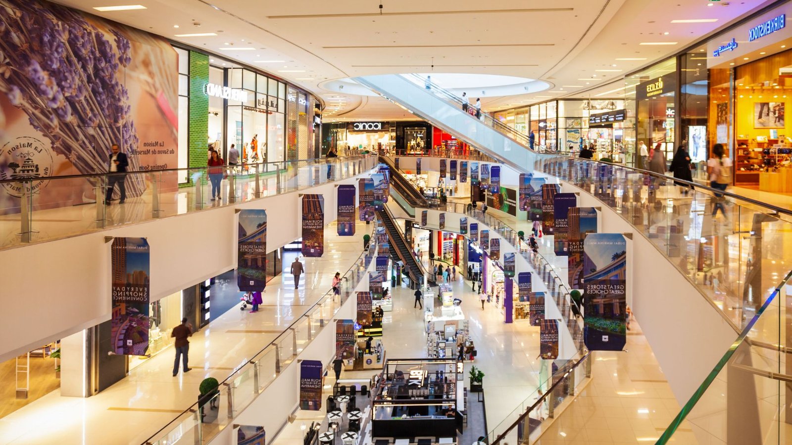 Produtos de limpeza para shoppings